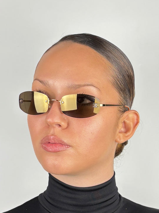 CHANEL - 4002