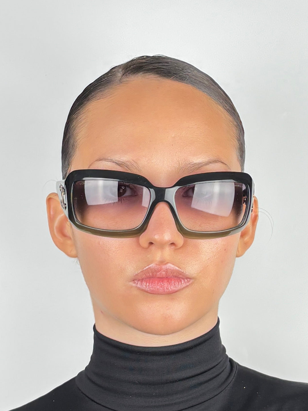 CHANEL - 6022-Q
