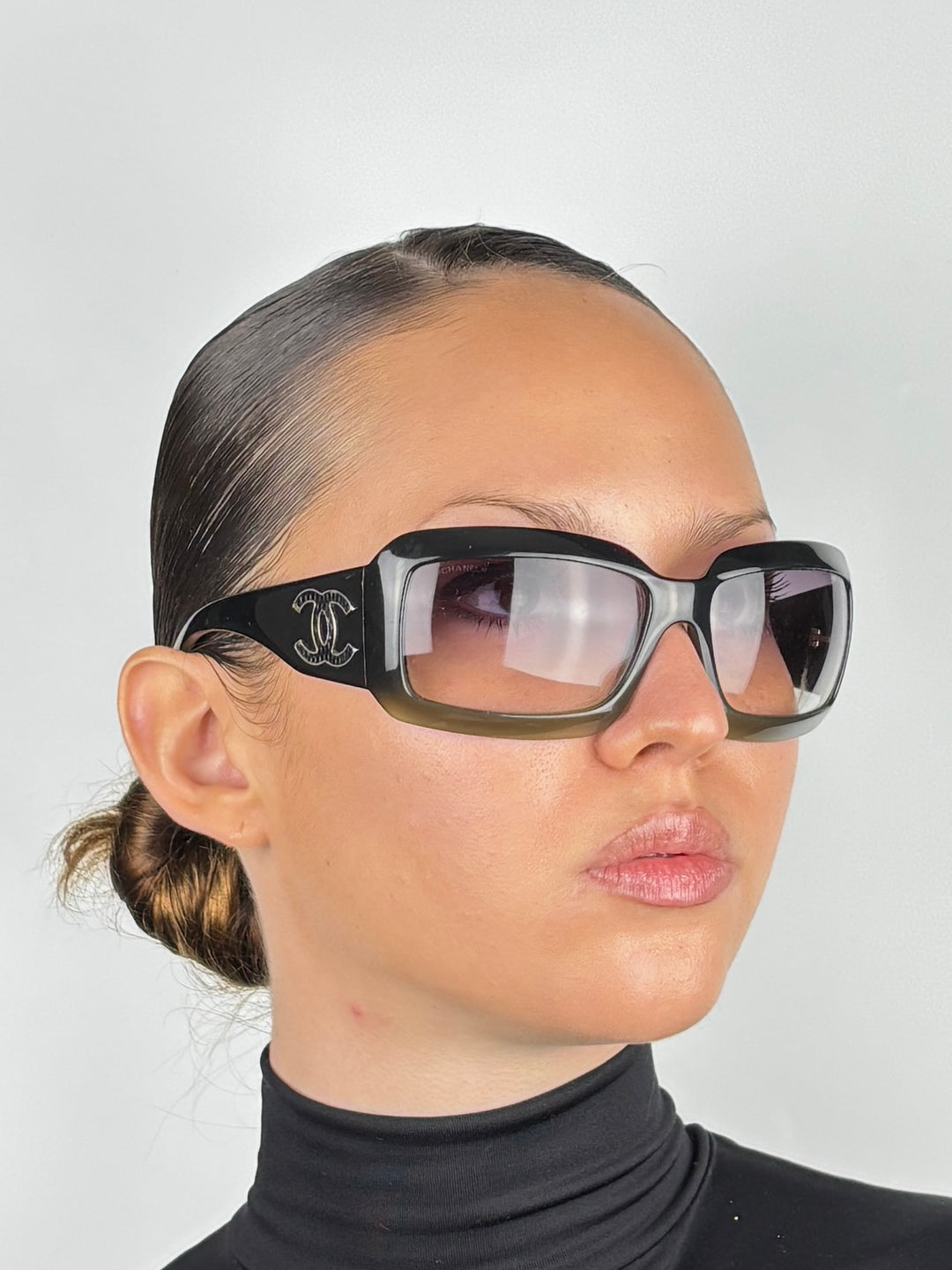 CHANEL - 6022-Q