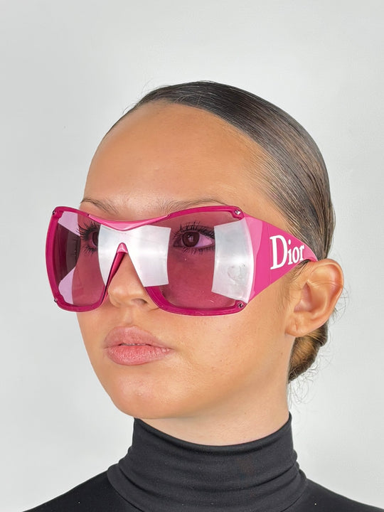 DIOR - OVERSHINE