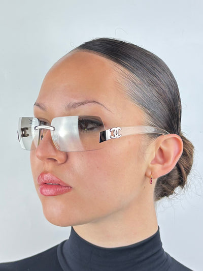CHANEL – 4048