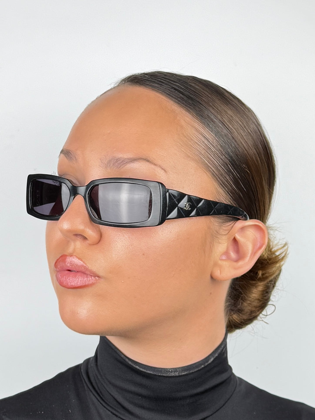 CHANEL - 5046