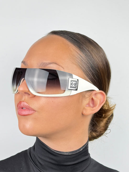 CHANEL - 5085