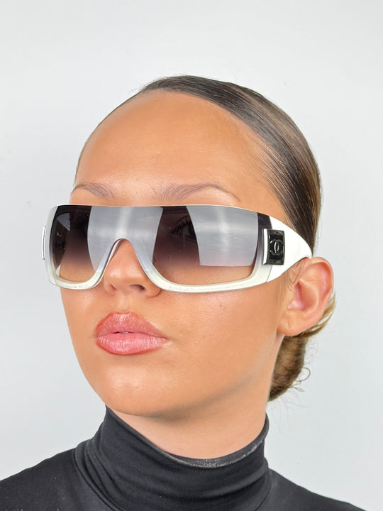 CHANEL - 5085