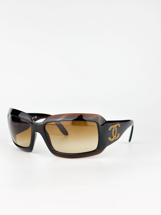 CHANEL - 6022-Q