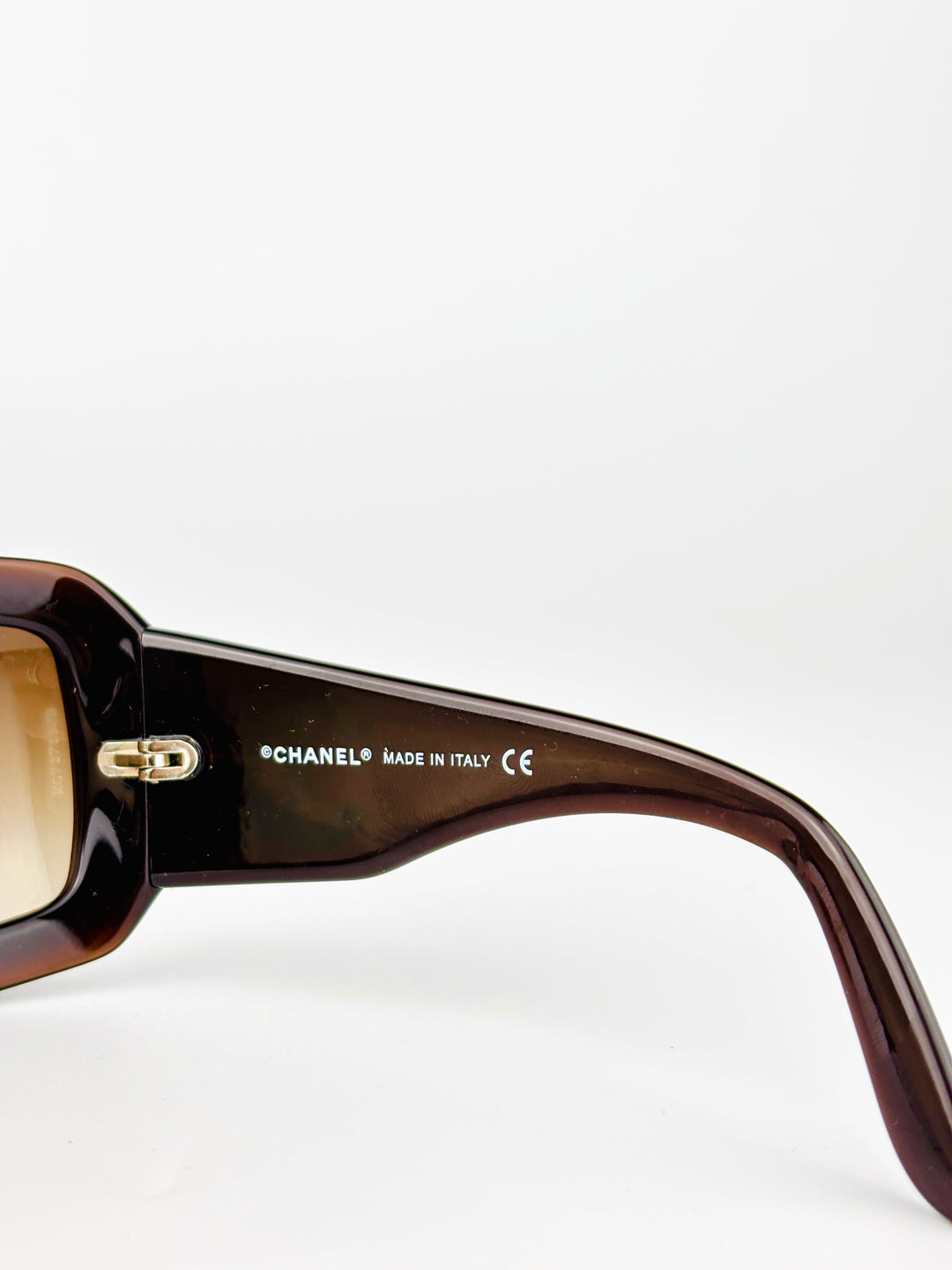 CHANEL - 6022-Q
