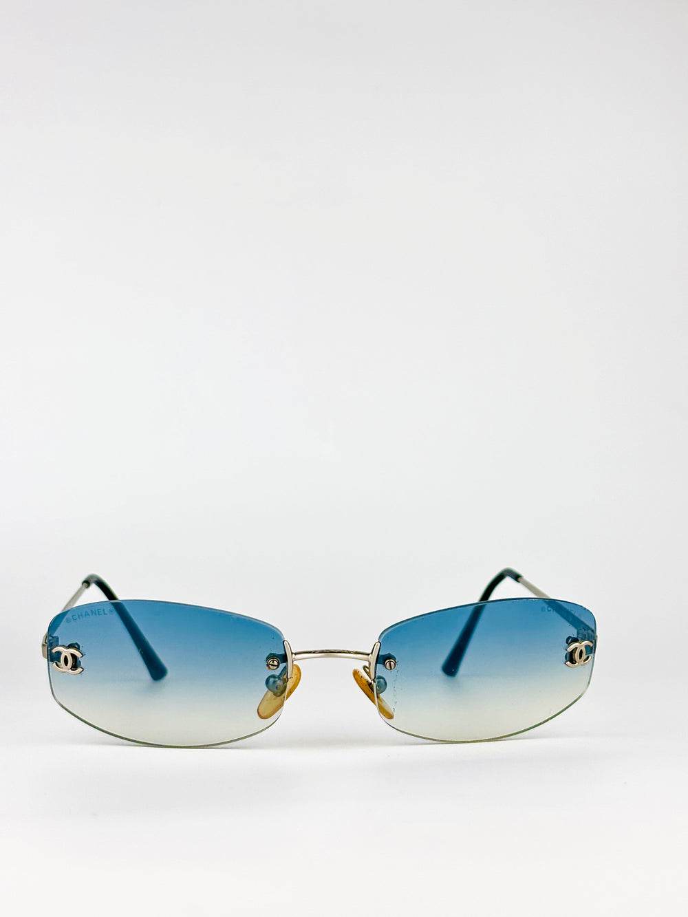 CHANEL - 4002