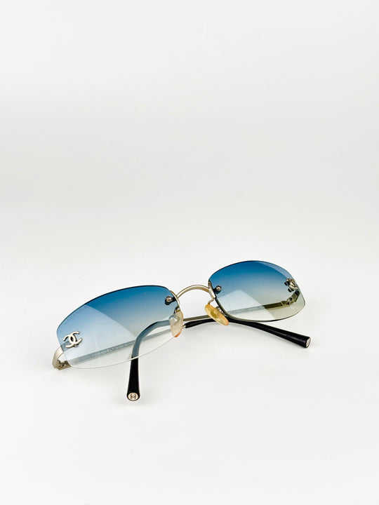 CHANEL - 4002