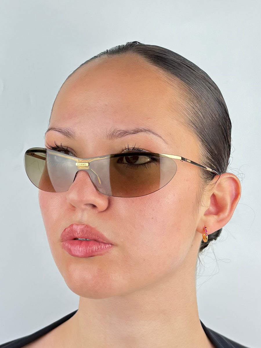 CHANEL – 4042