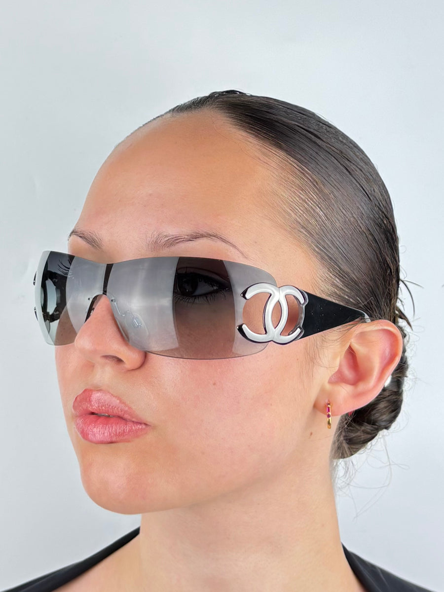 CHANEL – 4125