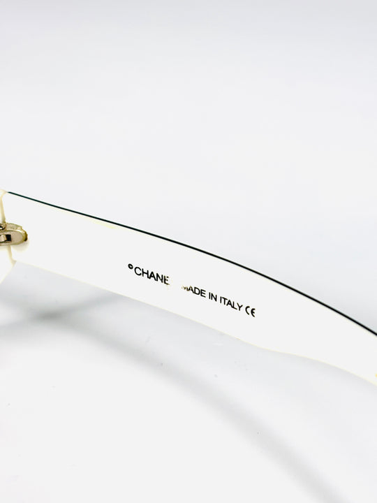 CHANEL - “RASTA”