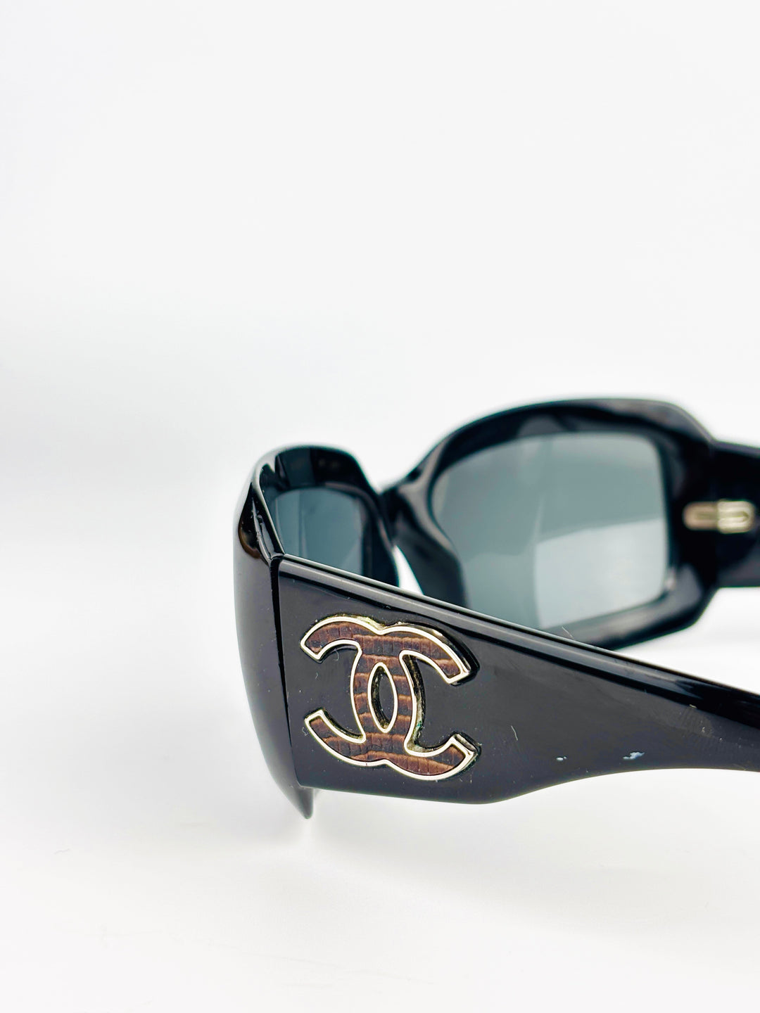 CHANEL - 6022