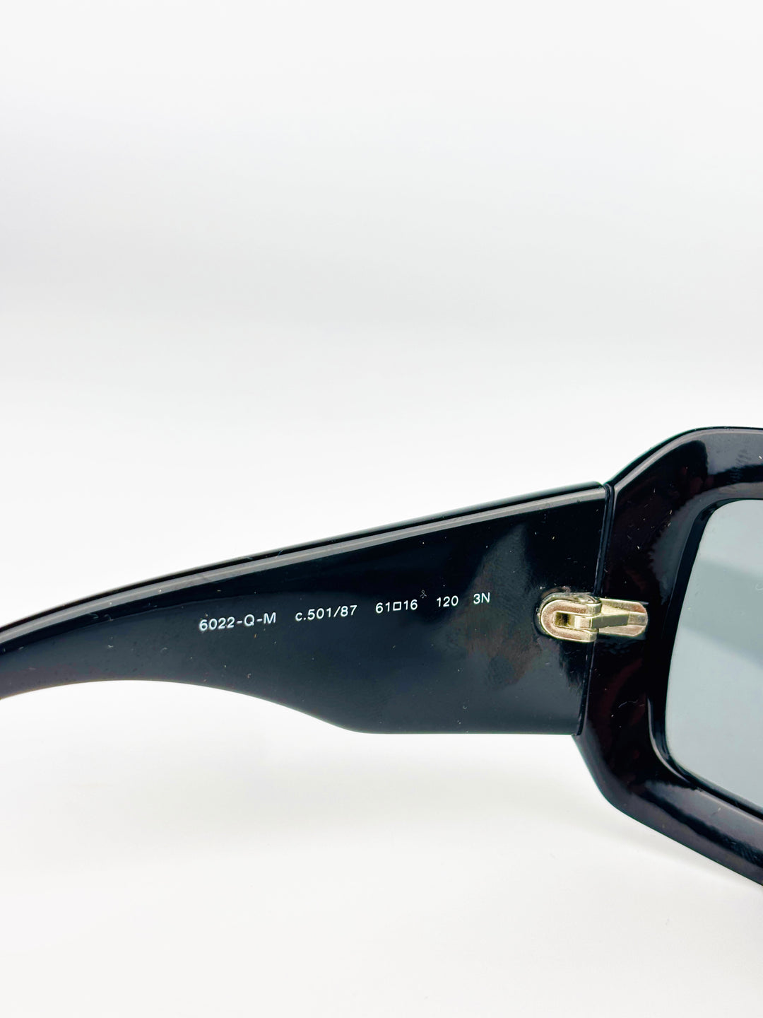 CHANEL - 6022
