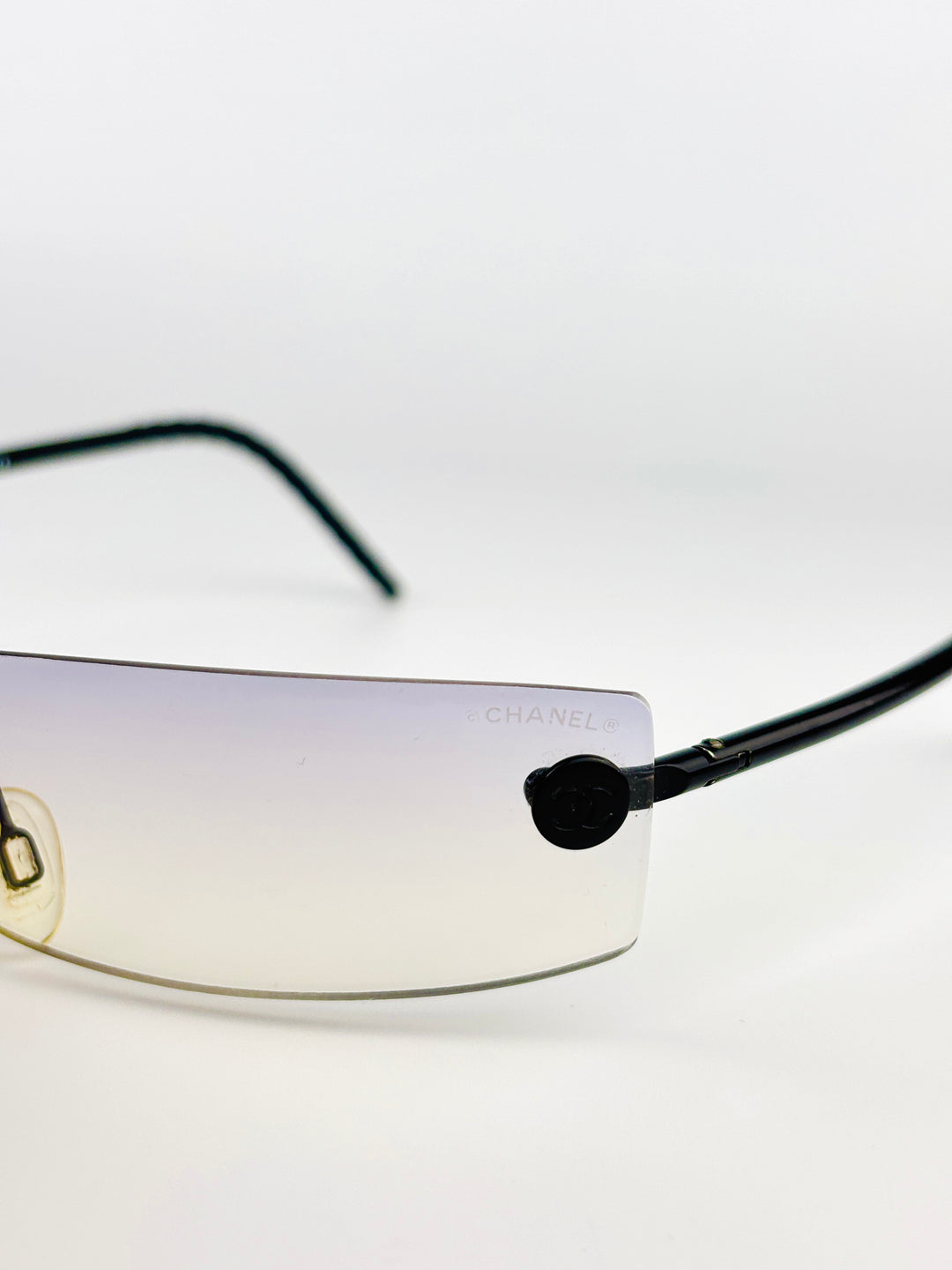 CHANEL - 4047