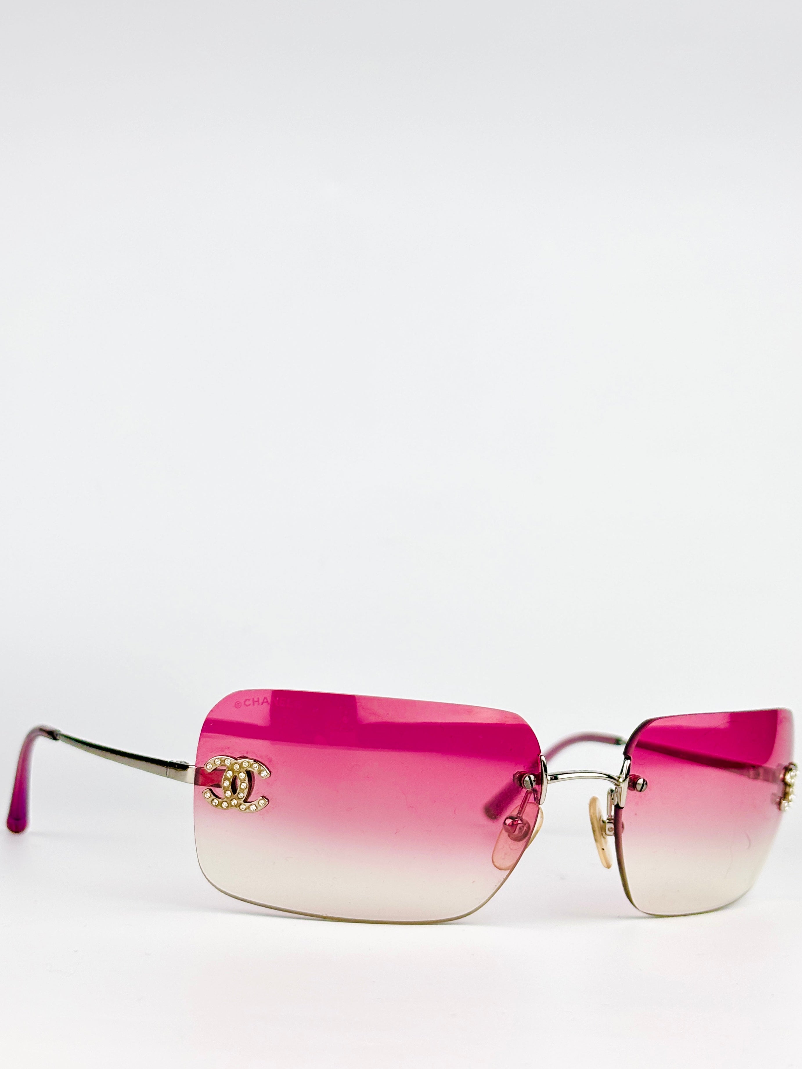 Chanel サングラス 4017-D 正規品 Authentic CHANEL Women's Sunglasses 4017-D Rimless Coco Mark