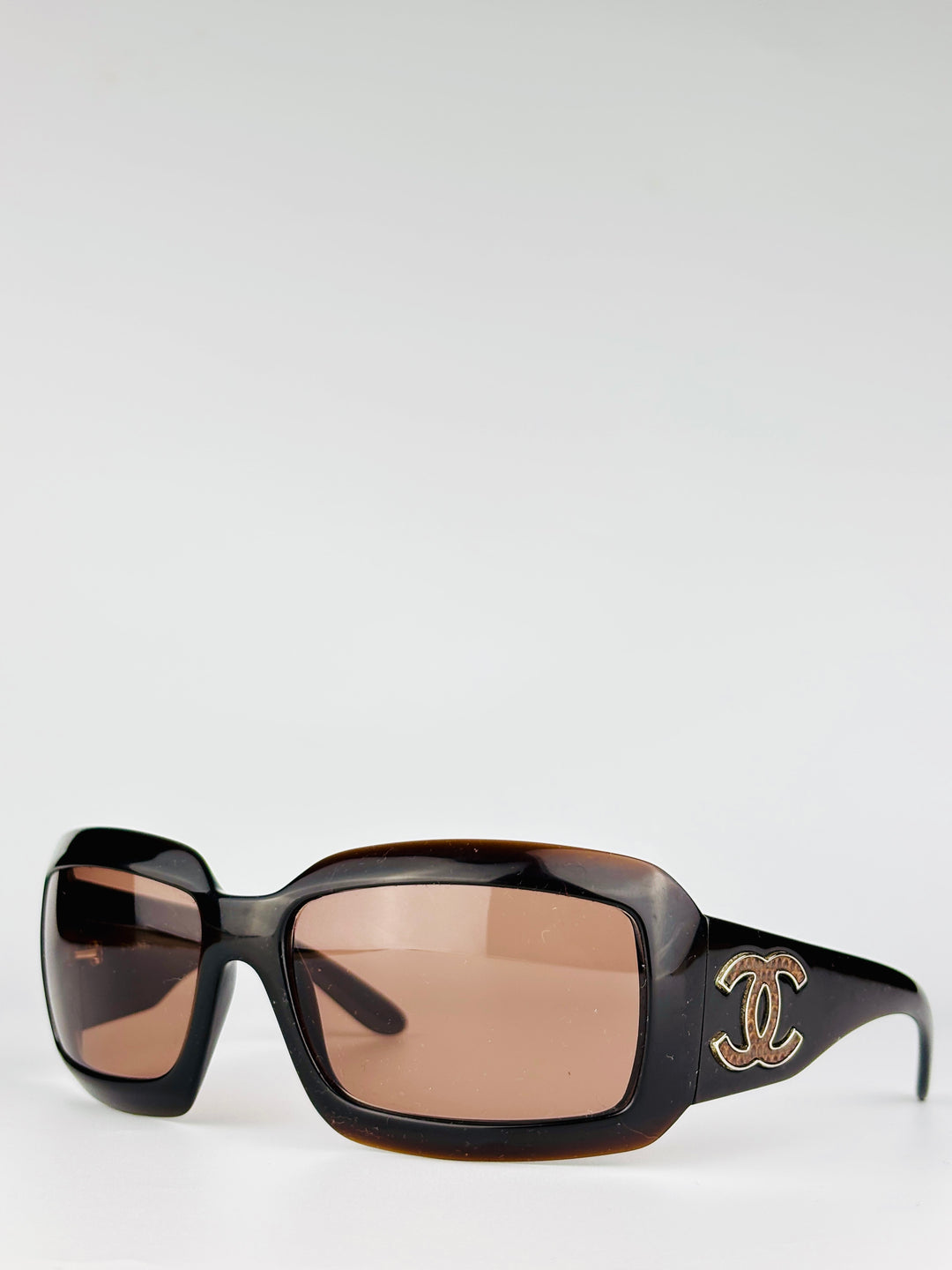 CHANEL - 6022-Q