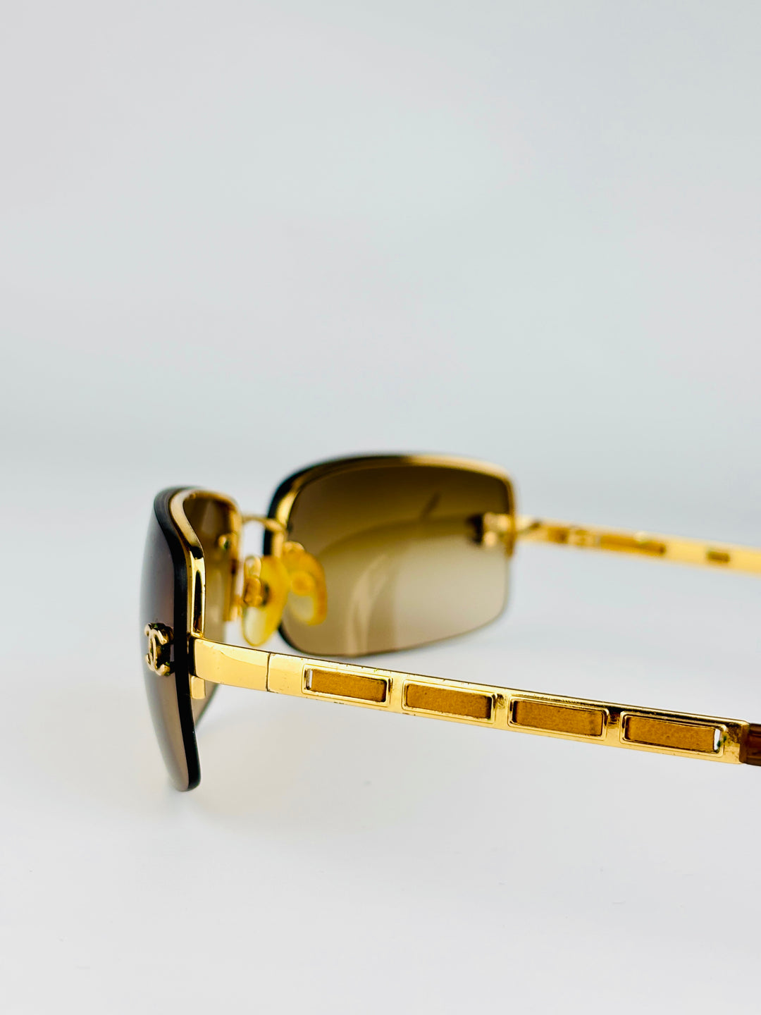 CHANEL - 4010