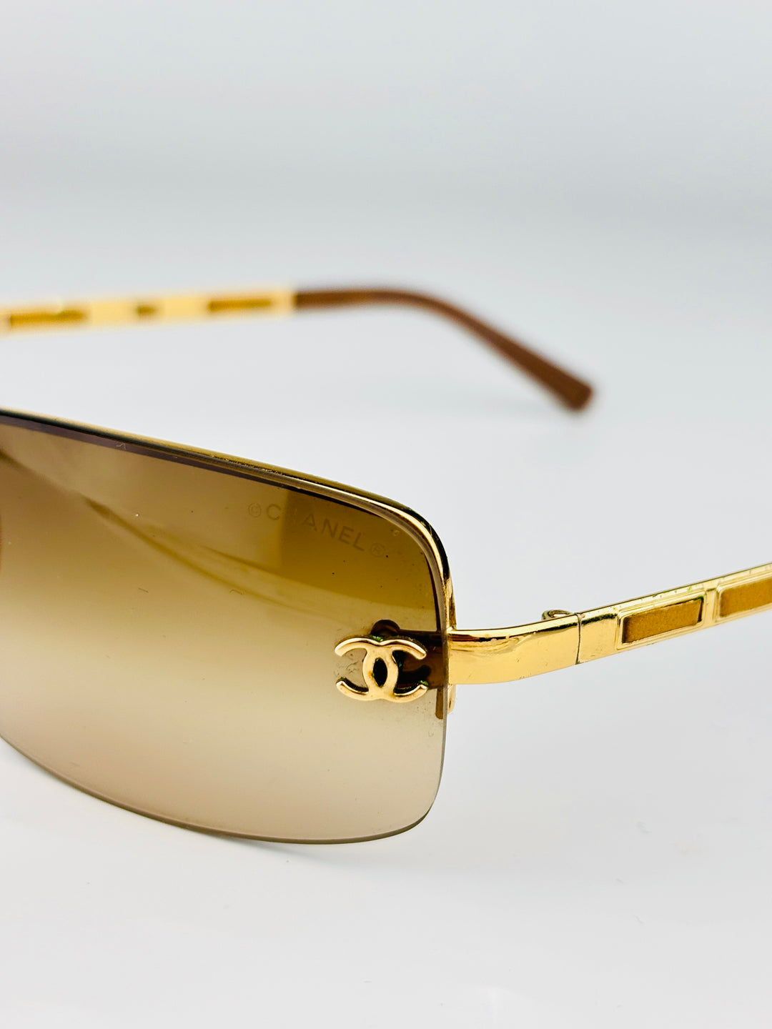 CHANEL - 4010