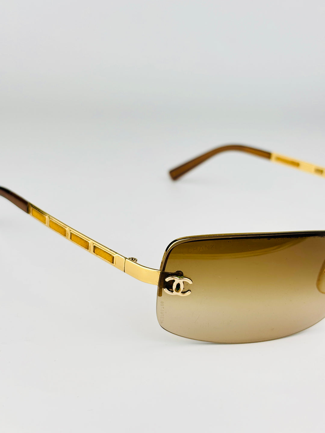 CHANEL - 4010