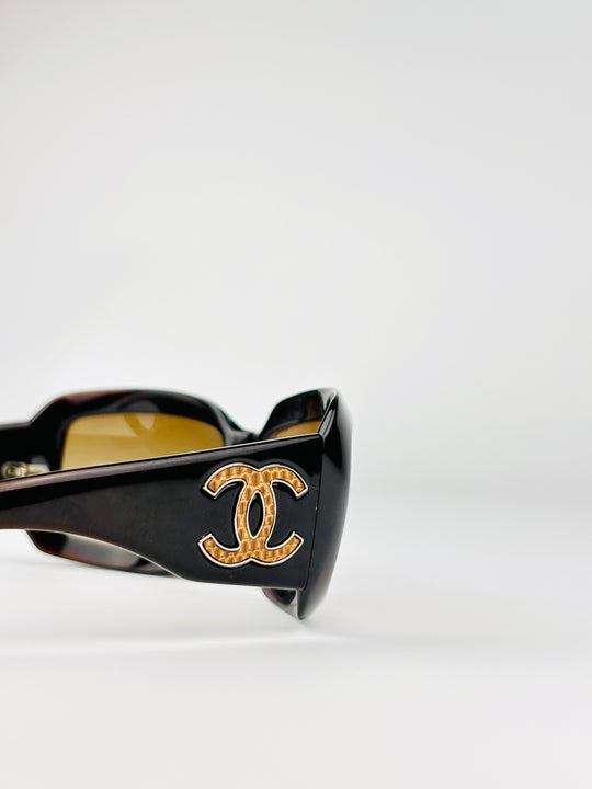 CHANEL - 6022-Q