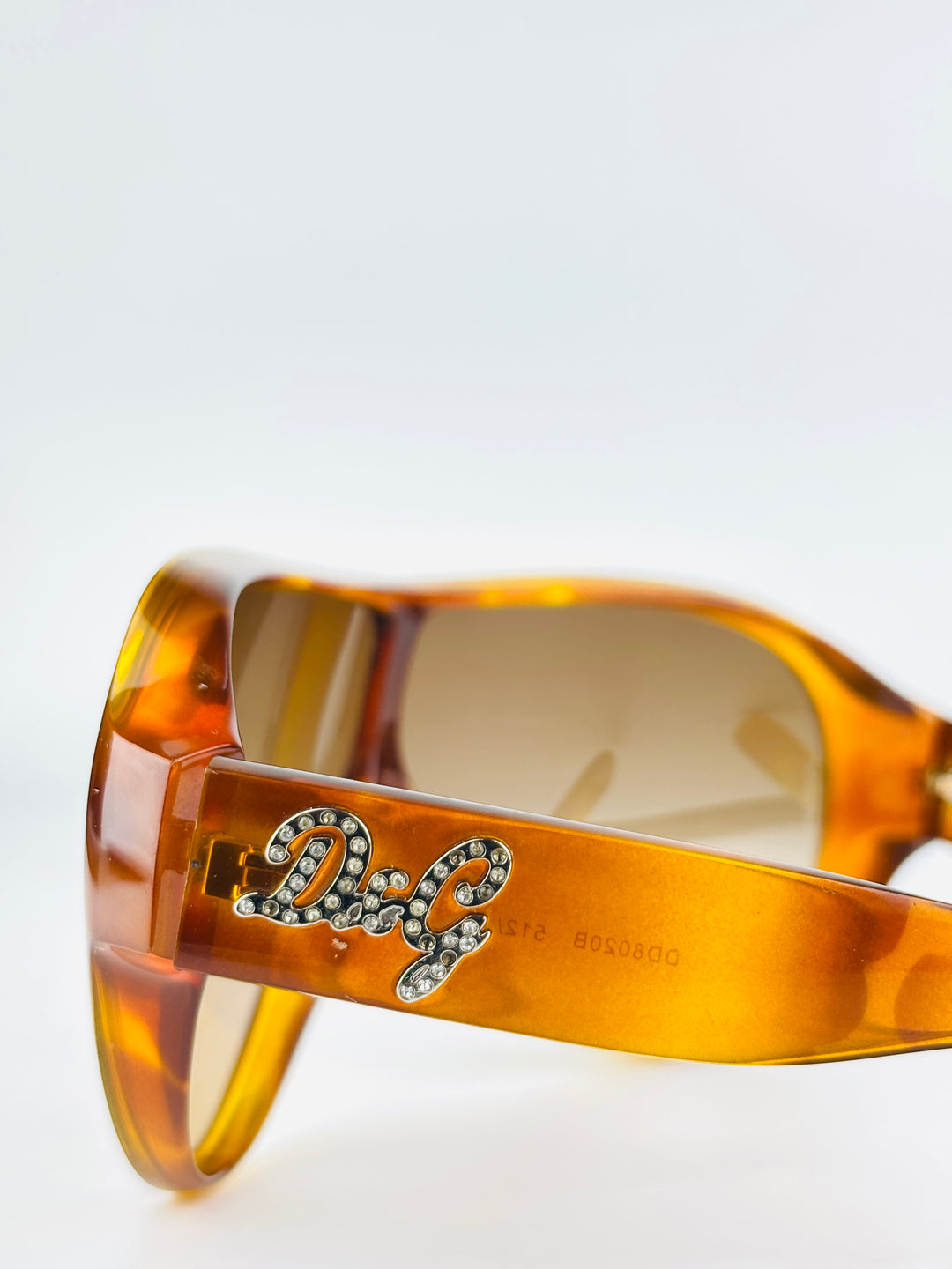 D&G - 8020