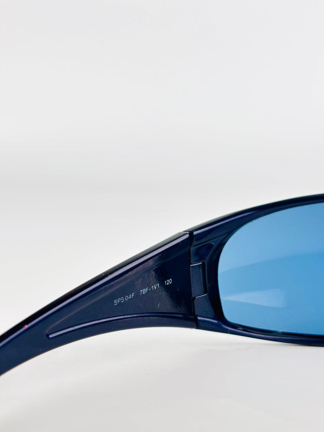 PRADA - SPS 04F