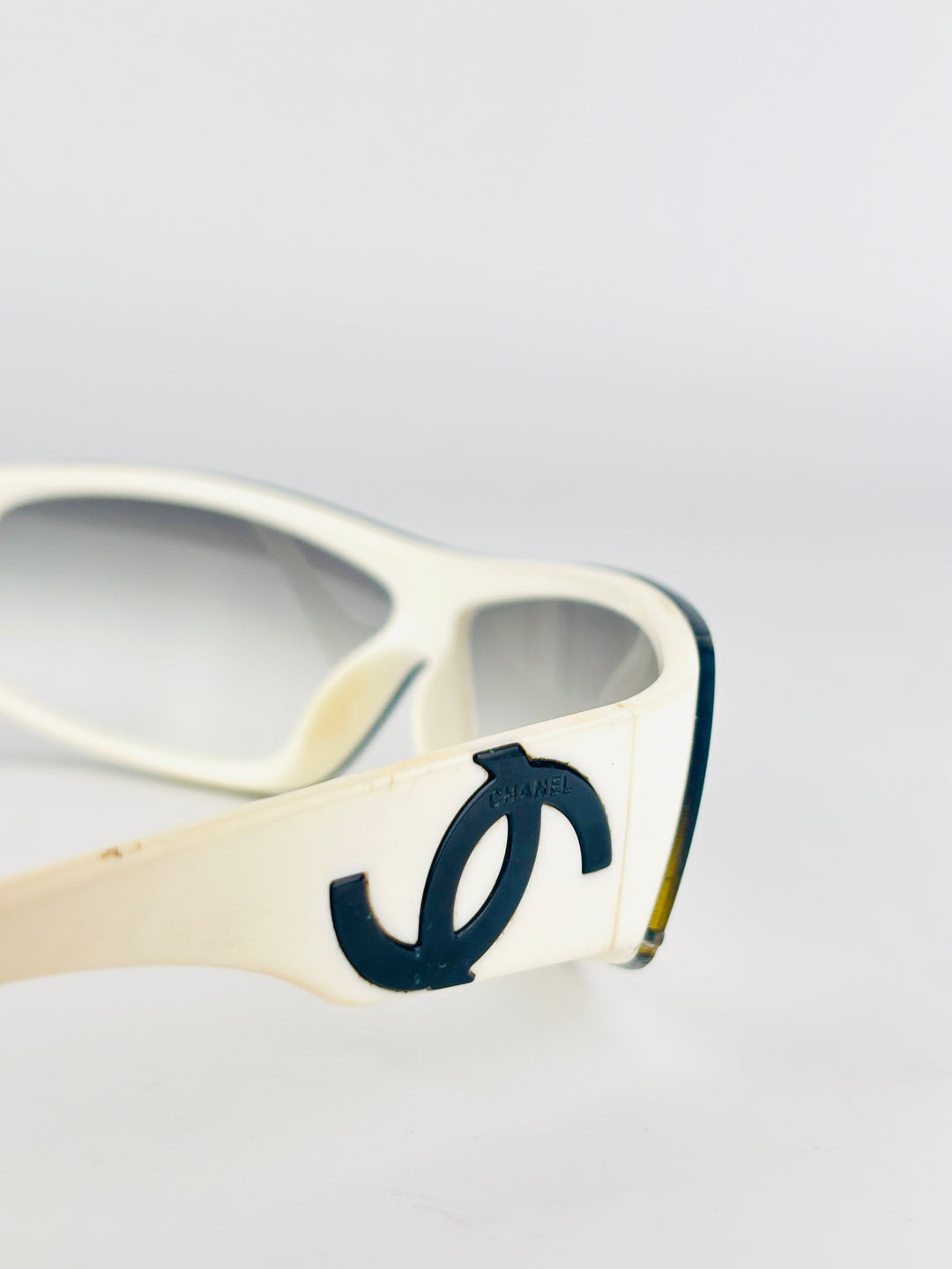 CHANEL - 5072