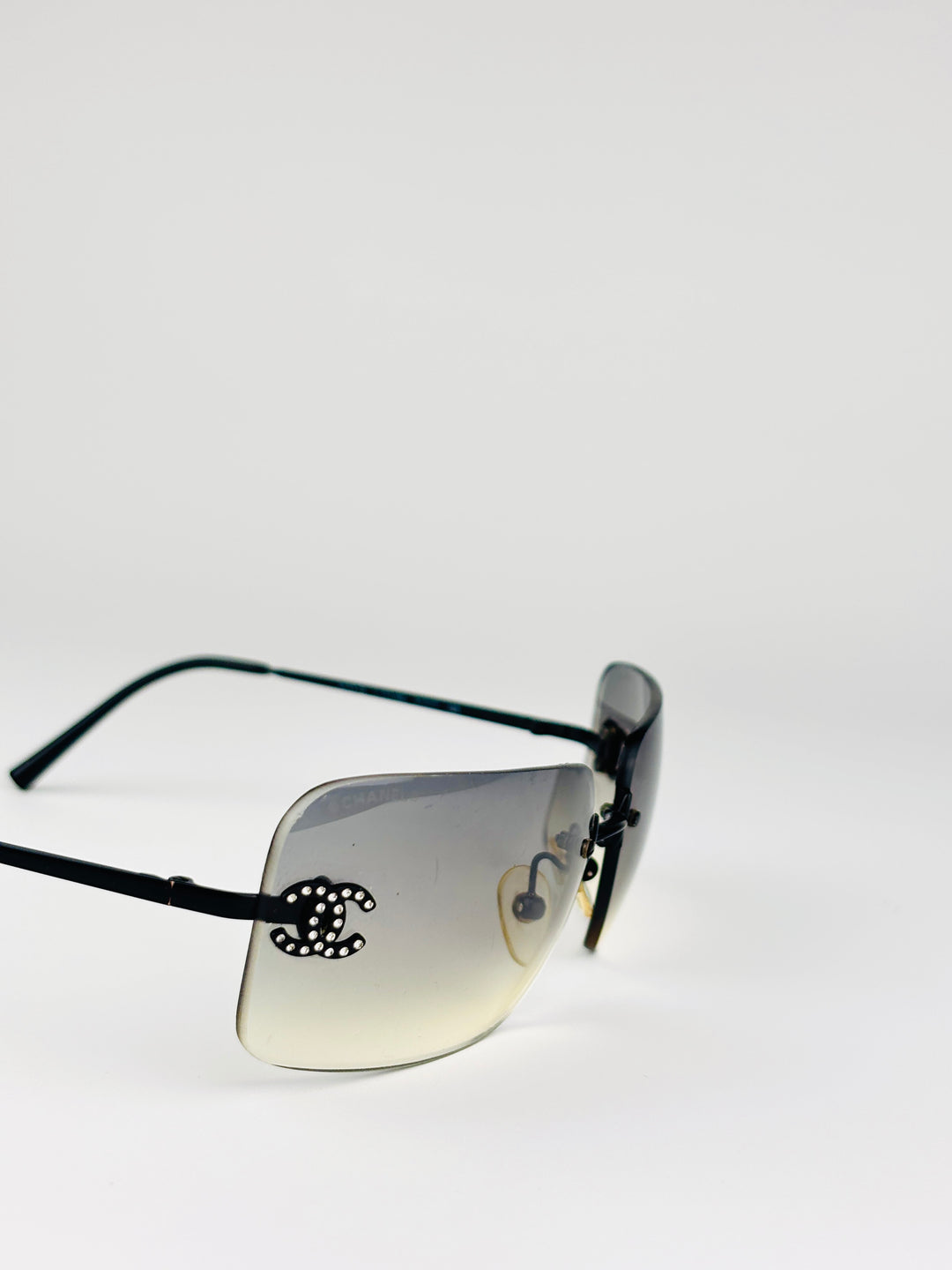 CHANEL - 4017-D