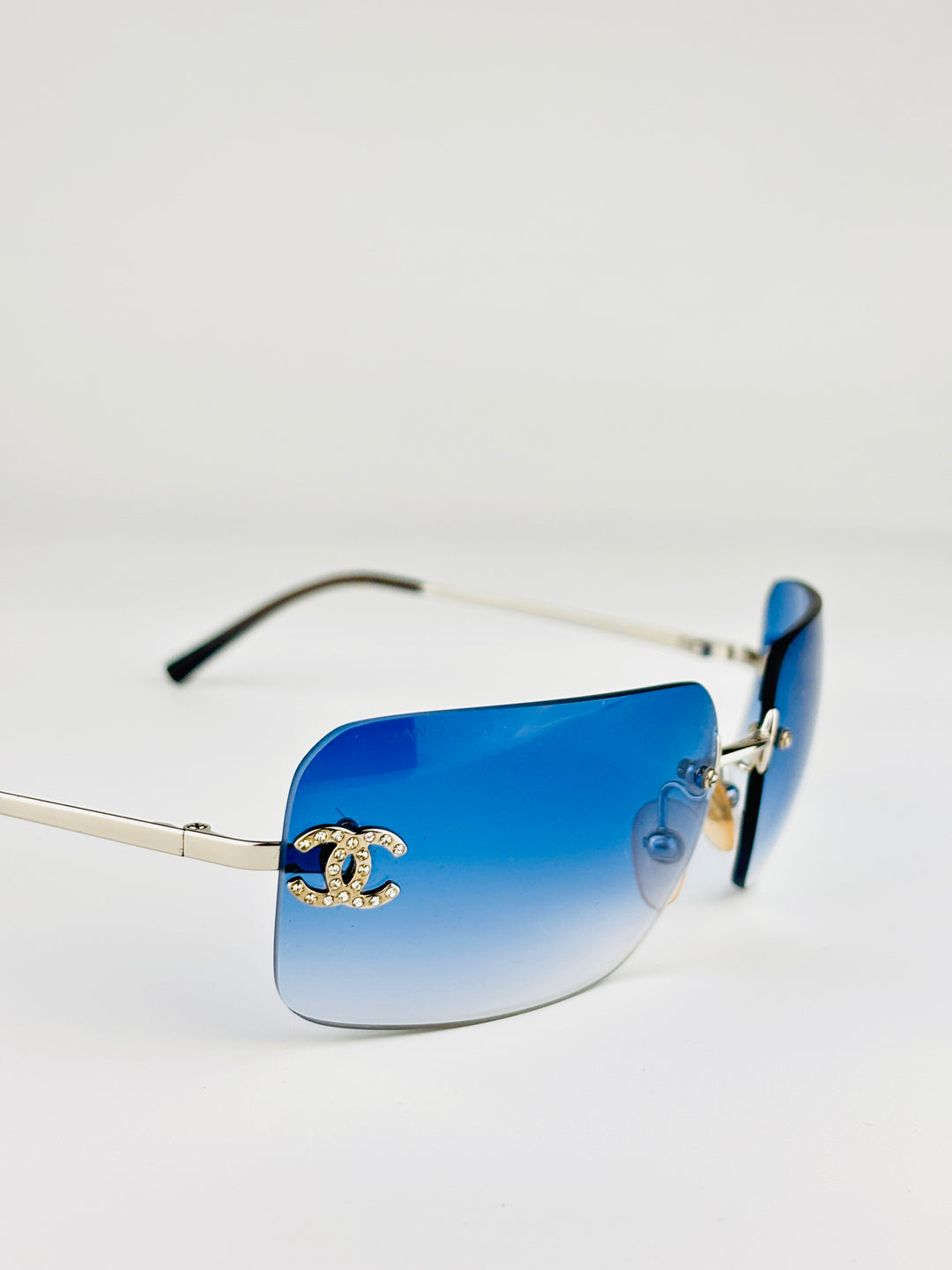CHANEL - 4017-D