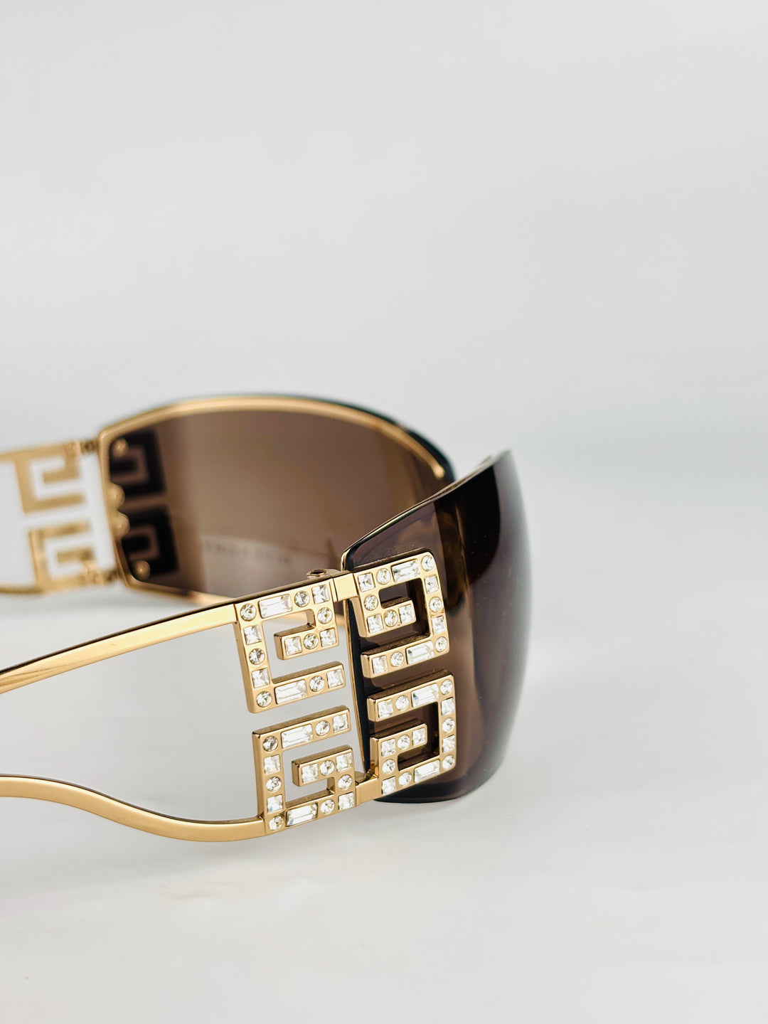 GIVENCHY - 214S