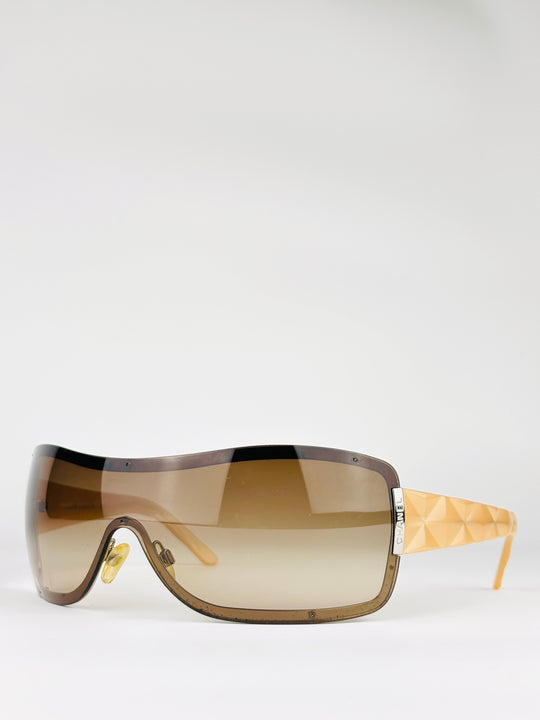 CHANEL - 4126