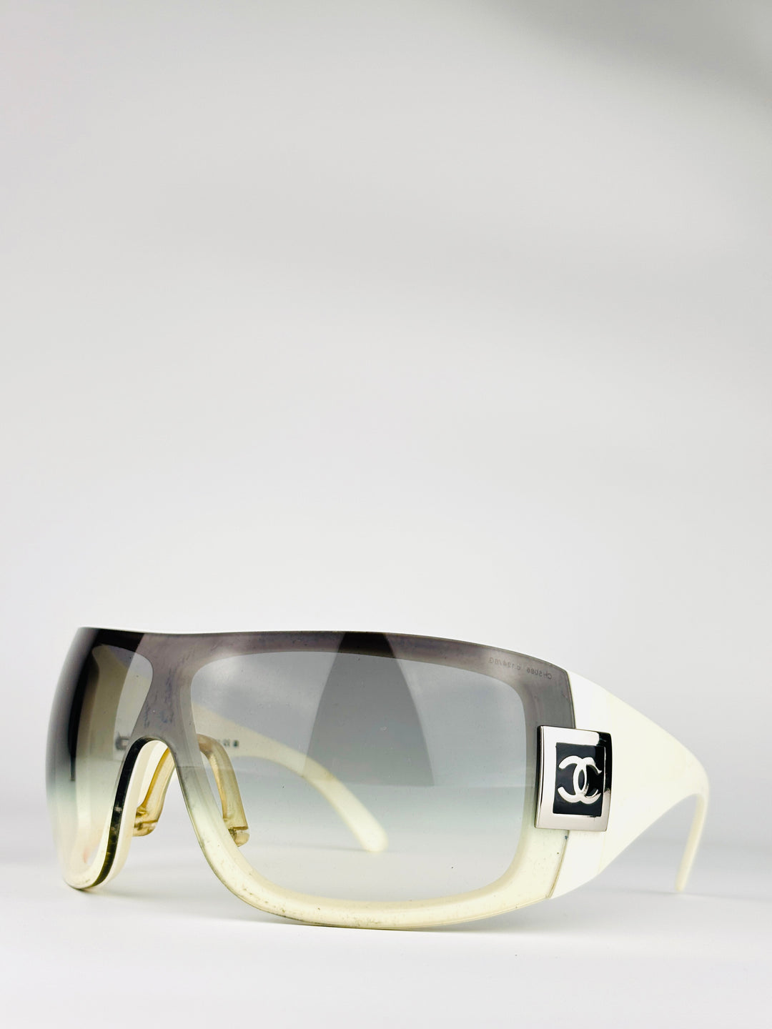 CHANEL - 5086