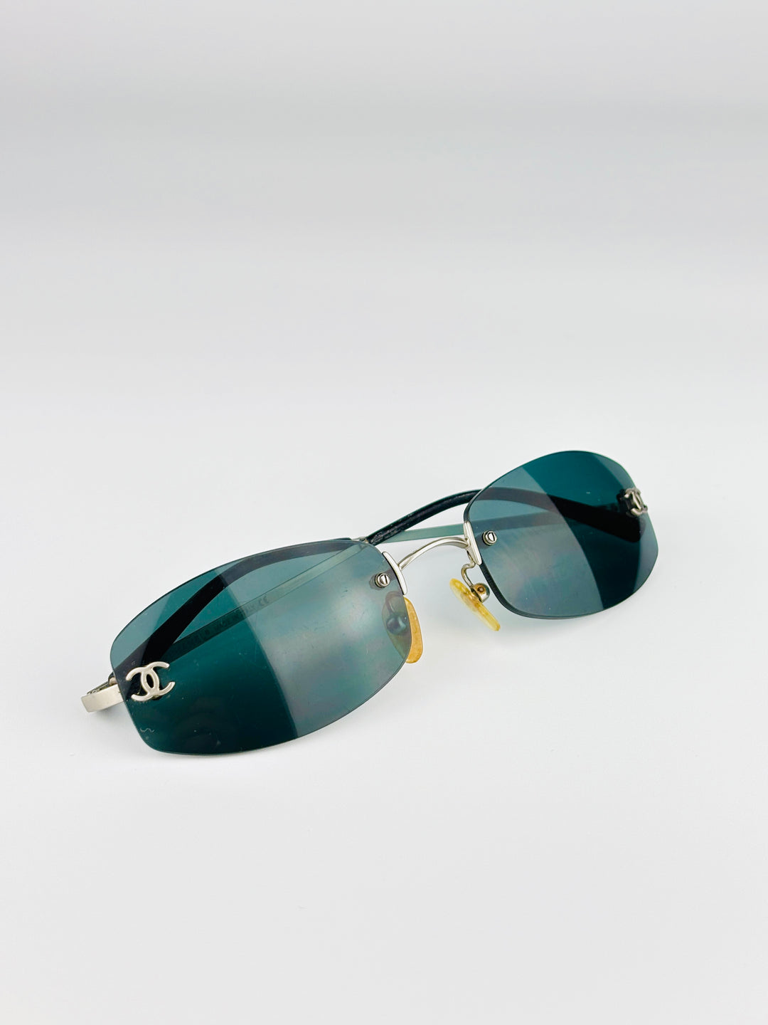 CHANEL - 4002