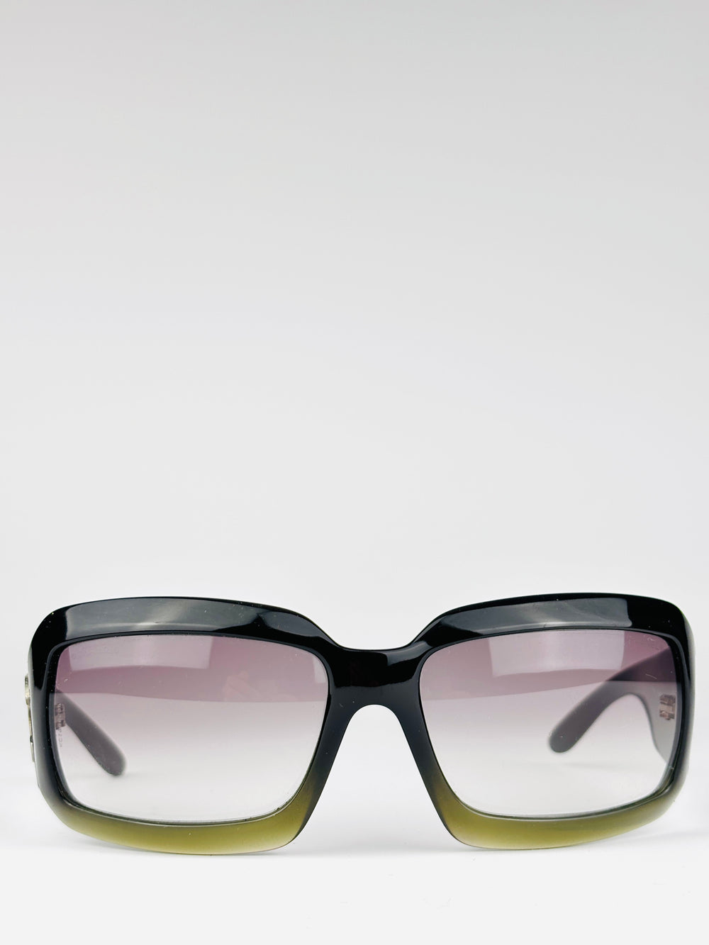 CHANEL - 6022-Q