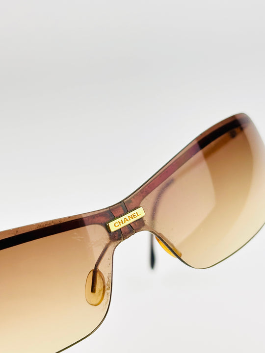 CHANEL - 4043