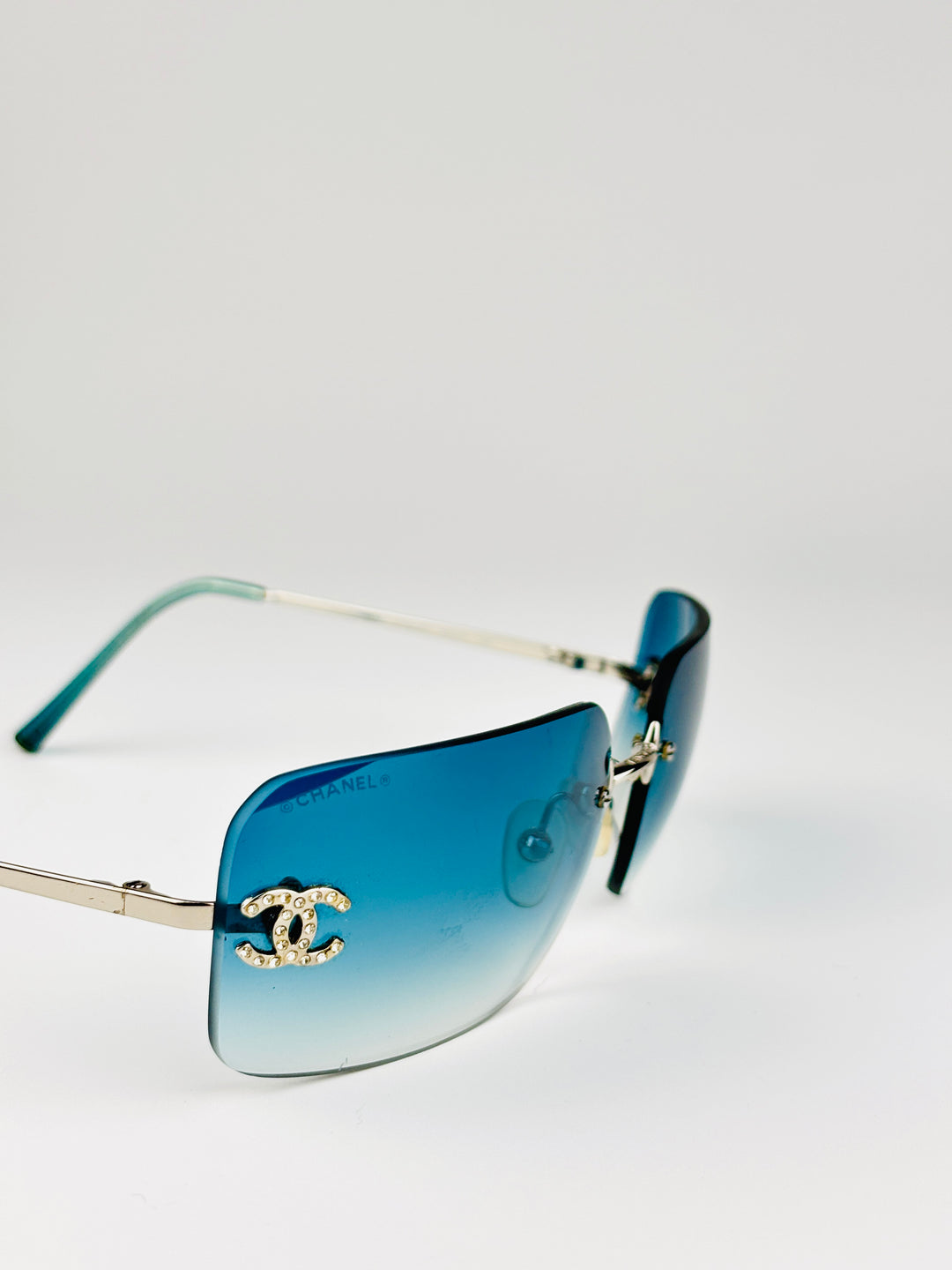 CHANEL - 4017-D