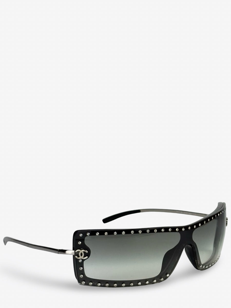 CHANEL – 5077-B