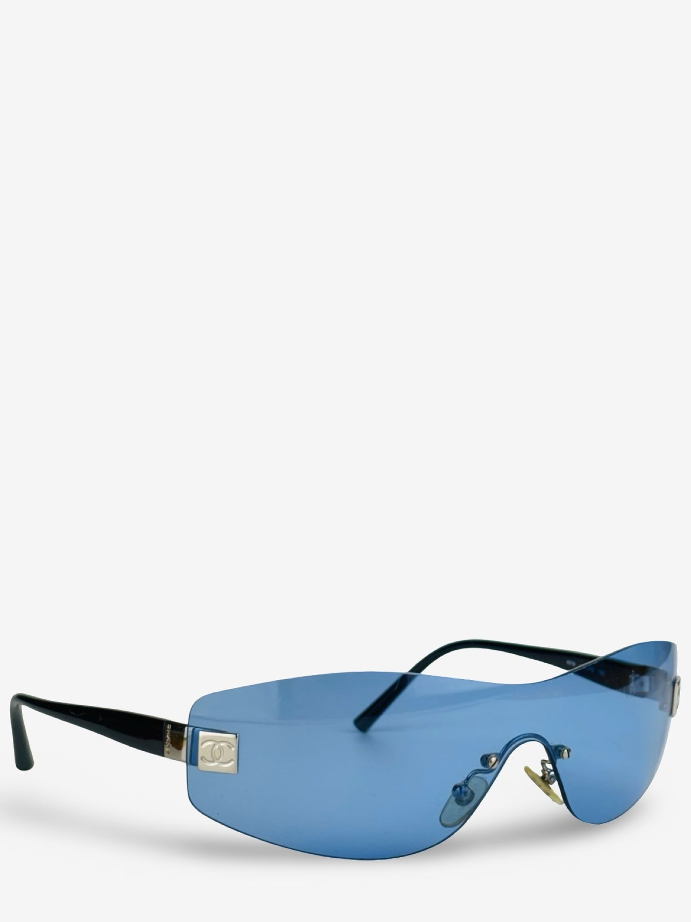 CHANEL – 4018