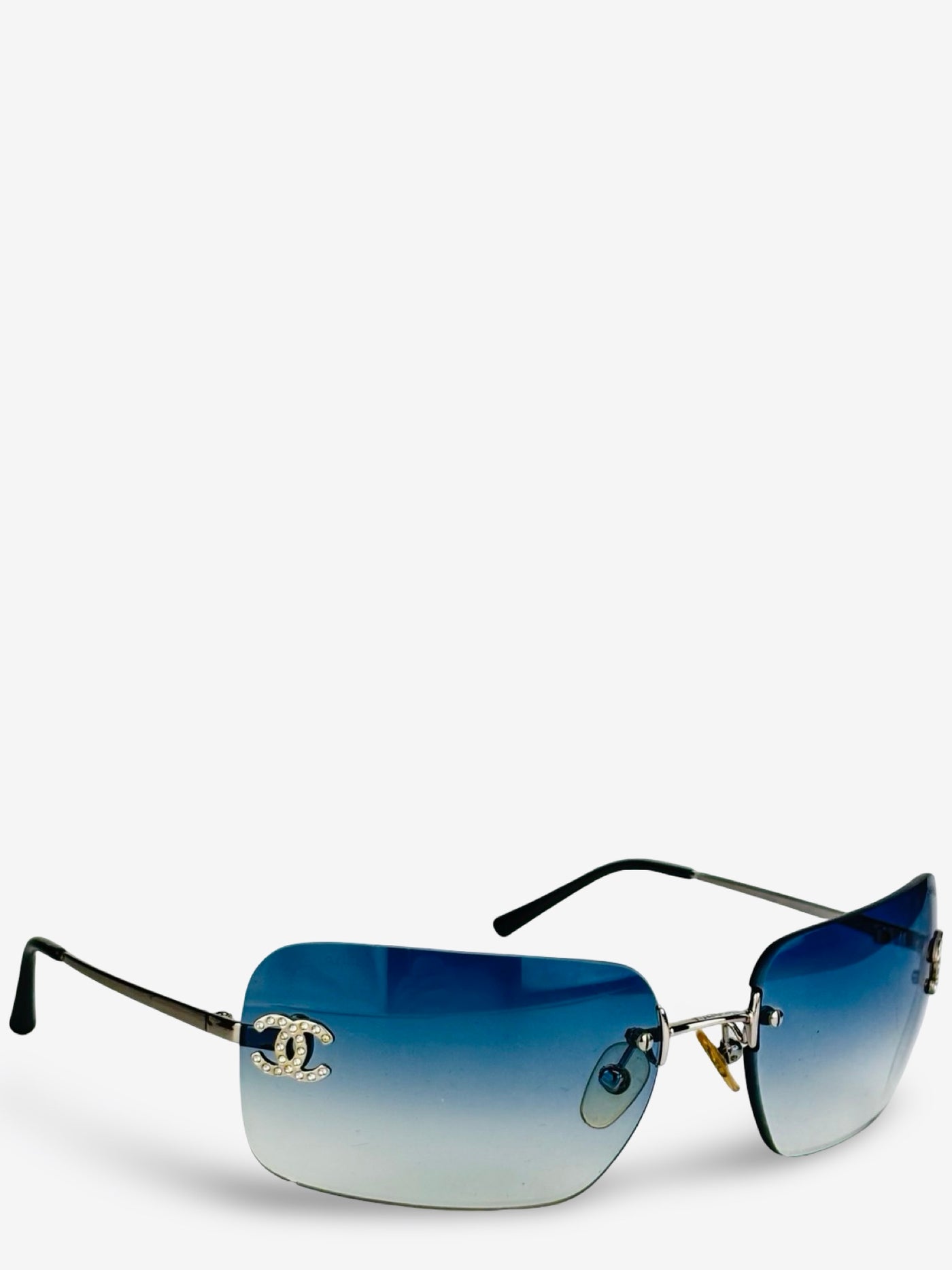 CHANEL – 4017-D