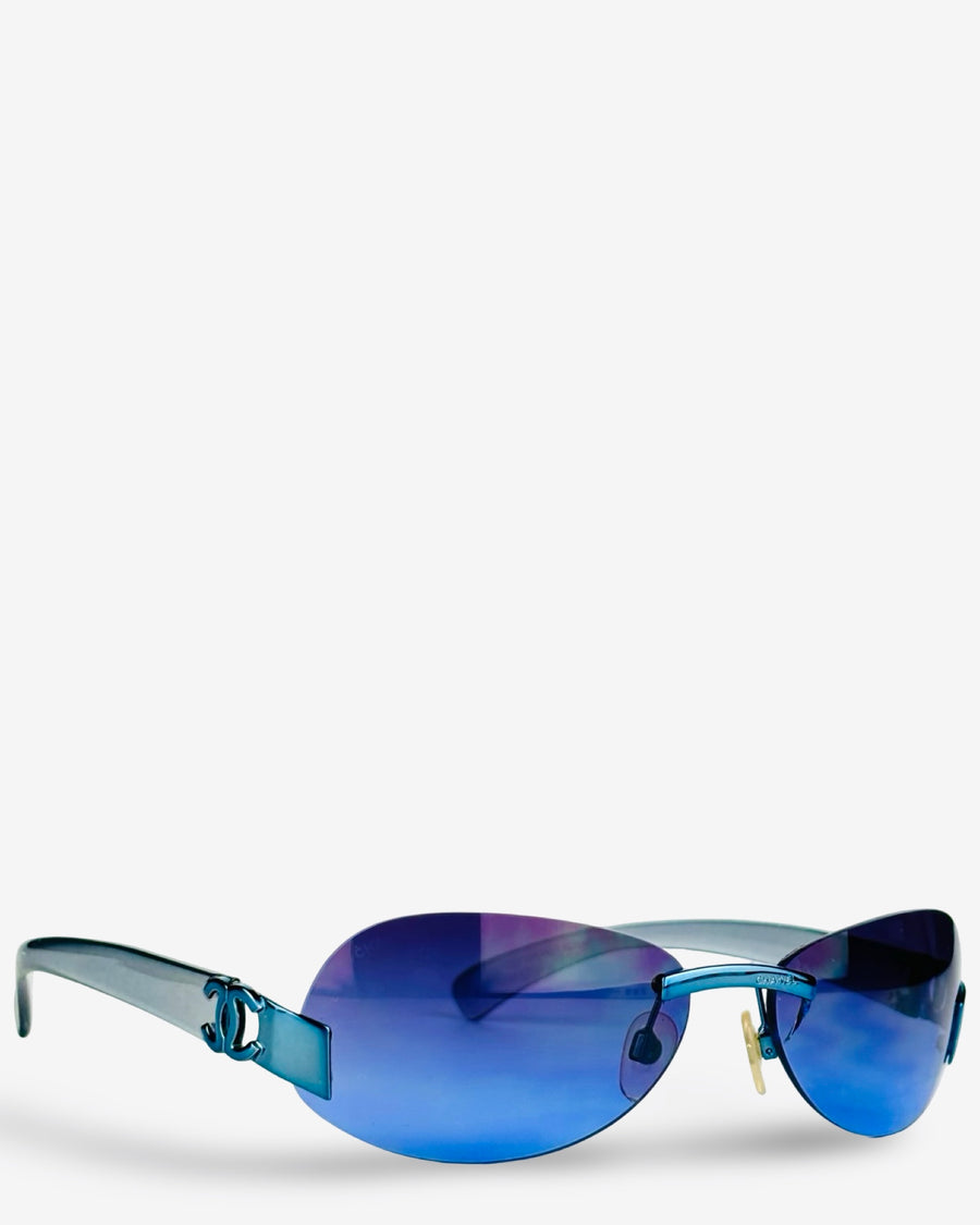 CHANEL – 4037