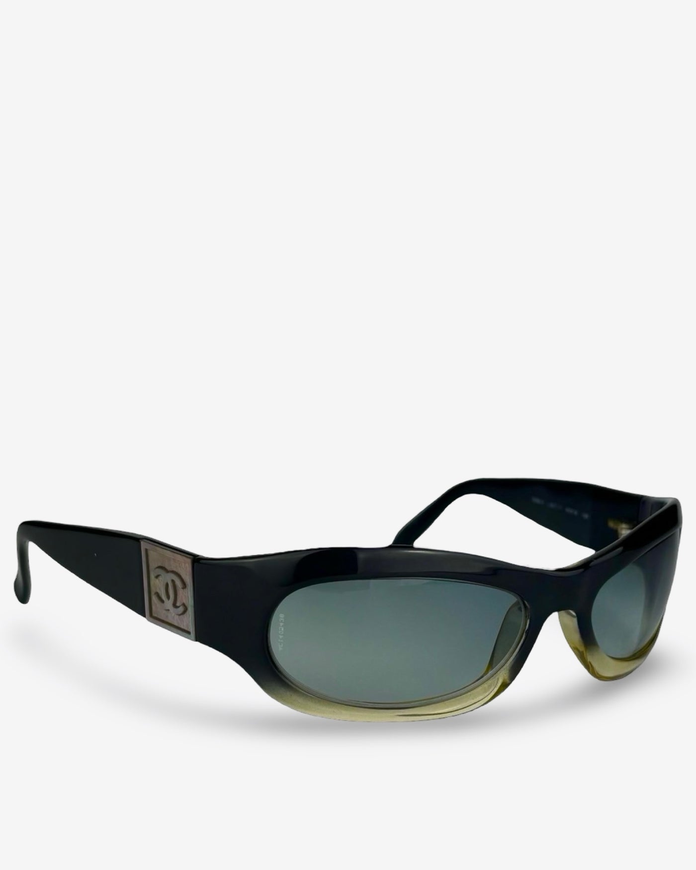CHANEL - 5069