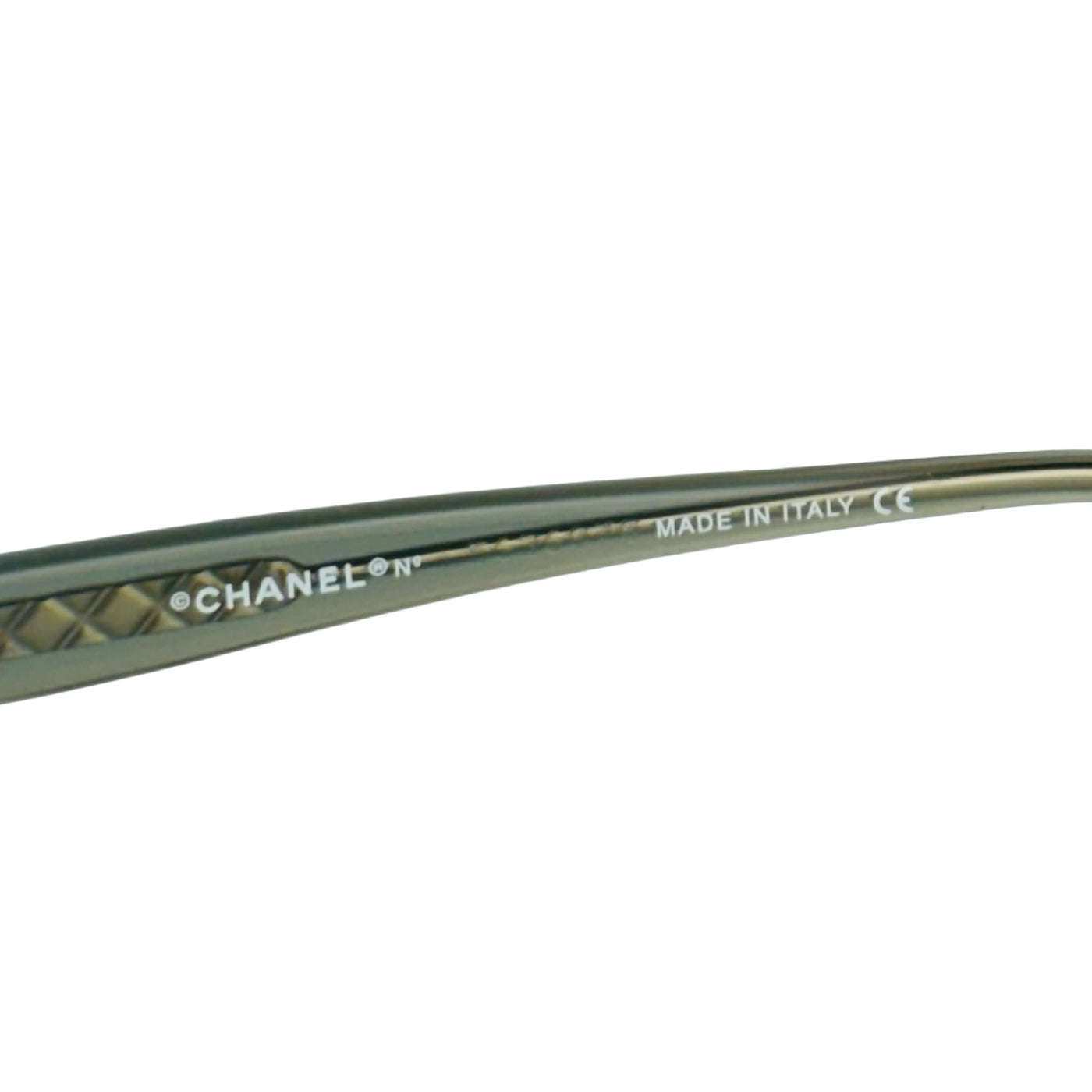 CHANEL – 4018