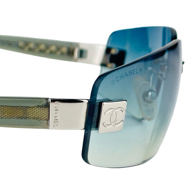 CHANEL – 4018