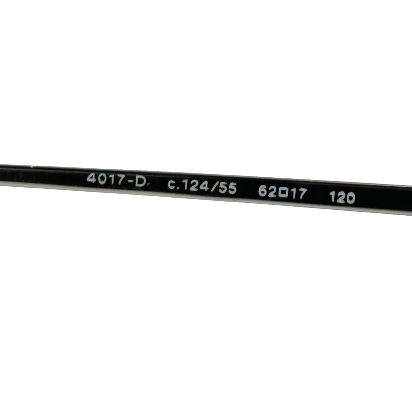 CHANEL – 4017-D
