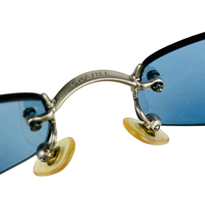 CHANEL – 4002