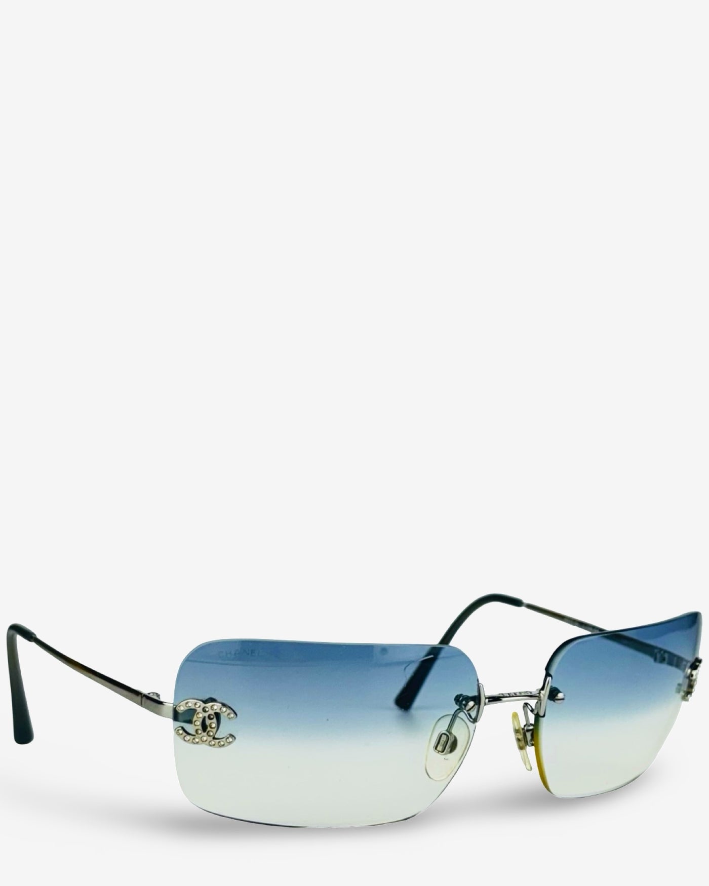 CHANEL – 4017-D