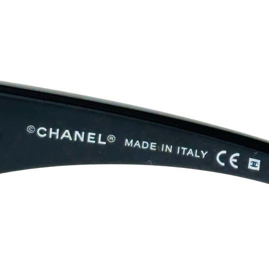 CHANEL – 6023