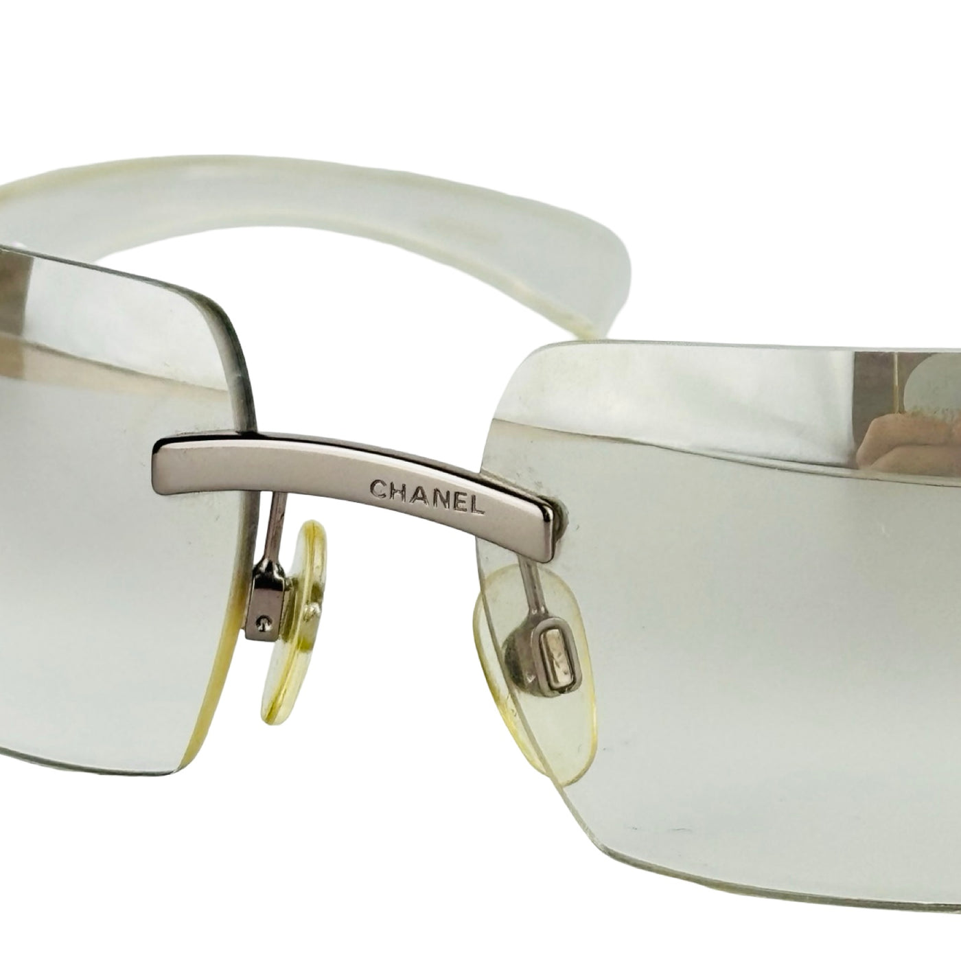 CHANEL – 4048
