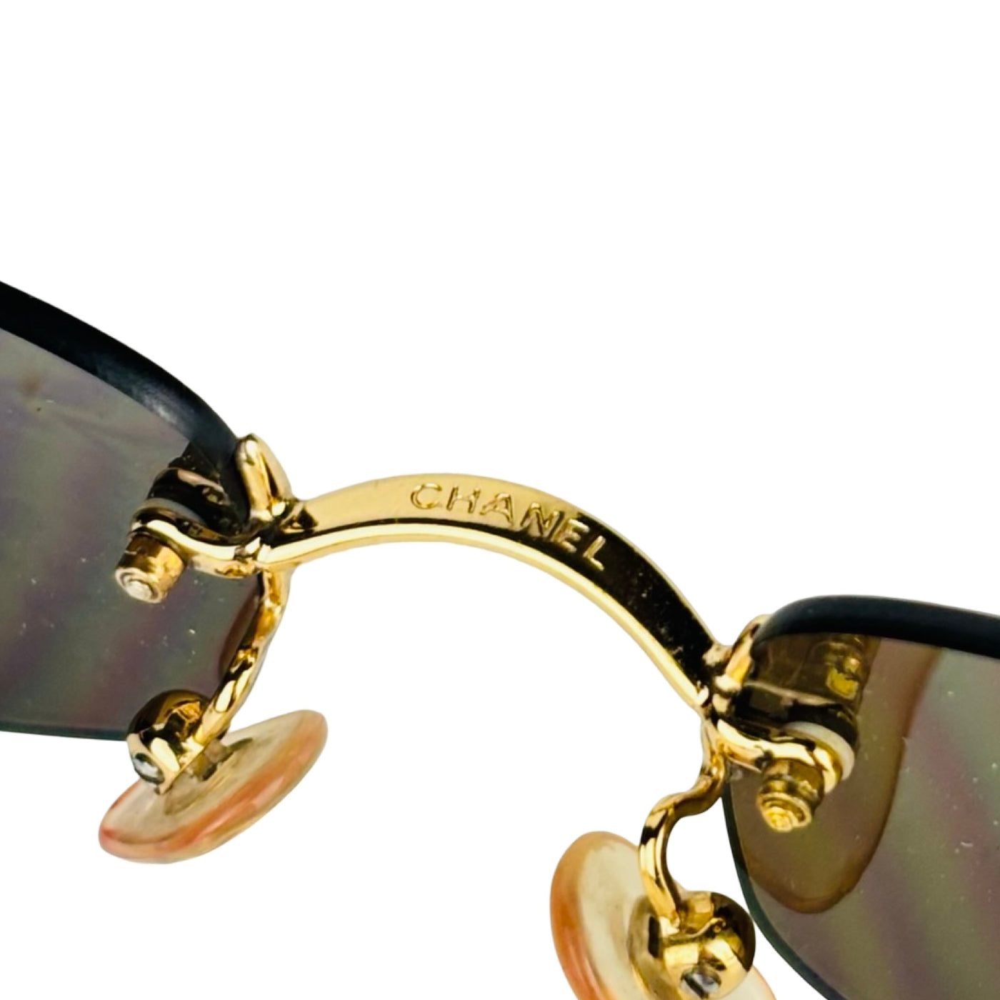 CHANEL – 4002