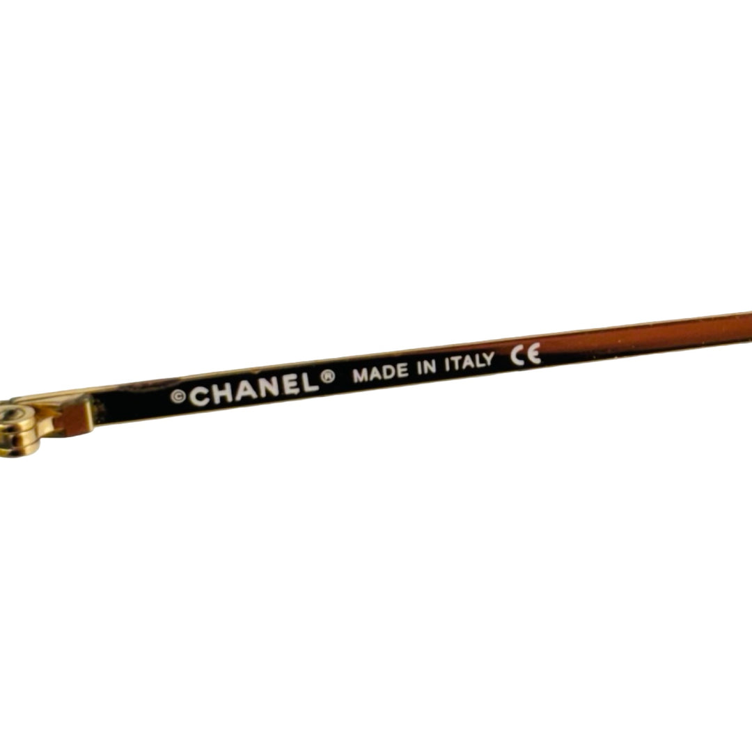 CHANEL – 4042
